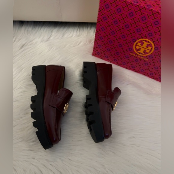 Tory Burch Mini Everly Chunky Loafer - Picture 4 of 9